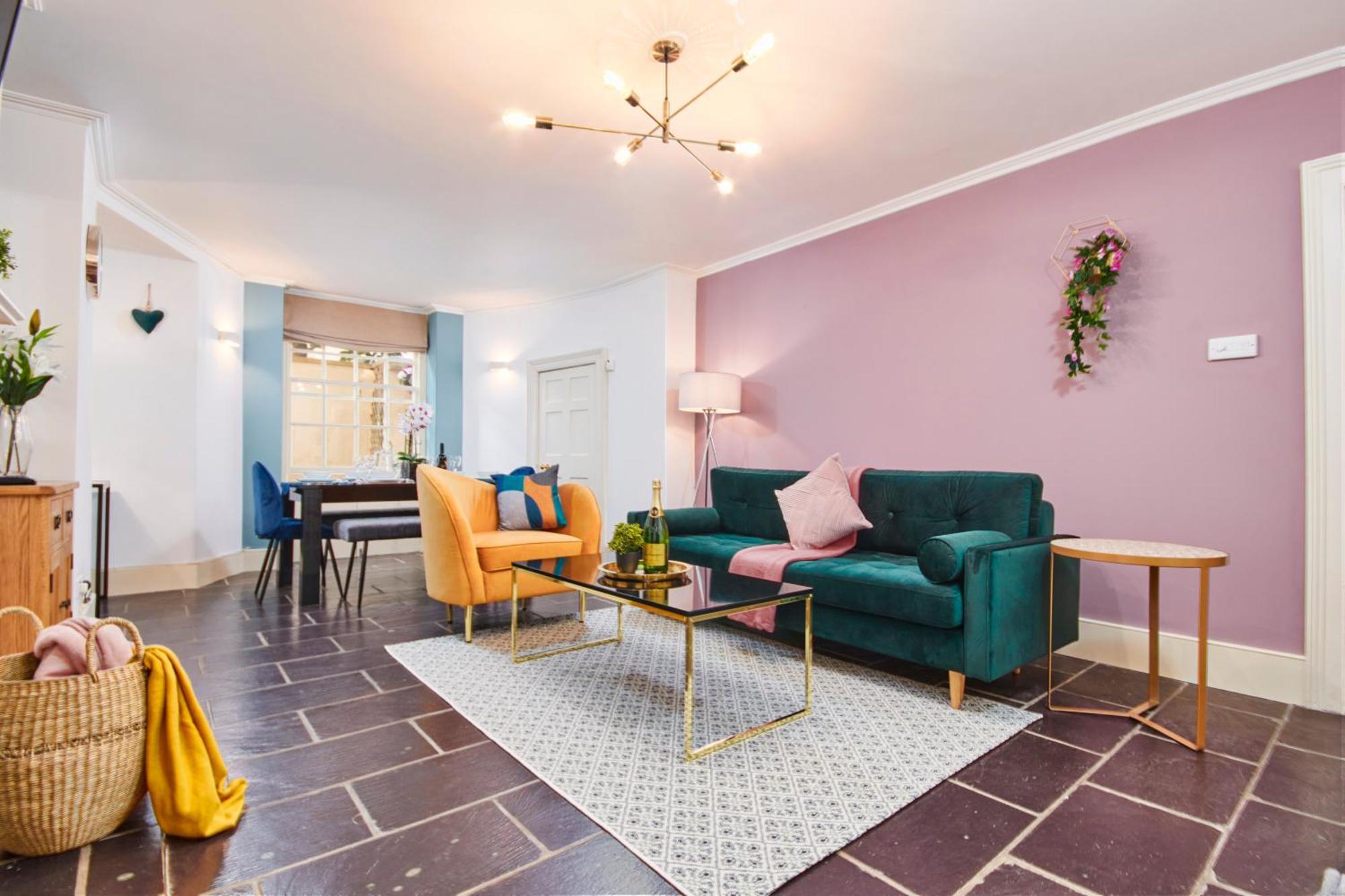 Beautiful 2Bedroom 4 Actual Beds House With Wifi By Purestay バース エクステリア 写真